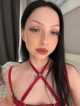 Lina Thornton  online show from 05.14.26