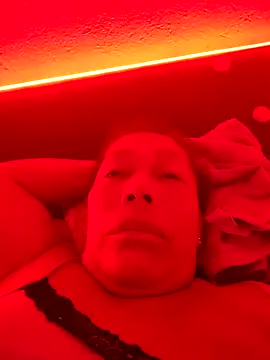 Snapshot of Naomi-Mature chatting on 02.15.26 Naomi-Mature online show from 02.15.26