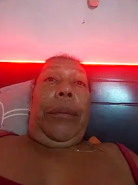 Snapshot of Naomi-Mature chatting on 03.18.26 Naomi-Mature online show from 03.18.26