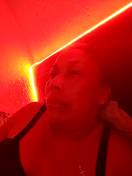 Snapshot of Naomi-Mature chatting on 03.20.26 Naomi-Mature online show from 03.20.26