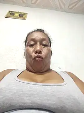 Naomi-Mature online show from 04.24.26