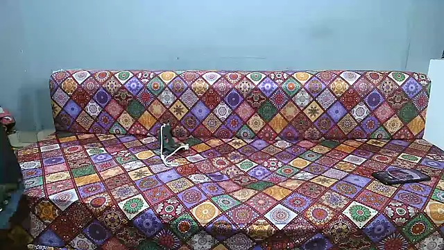 Snapshot of Hard_to_fuck_ chatting on 11.27.25 Hard to fuck online show from 11.27.25