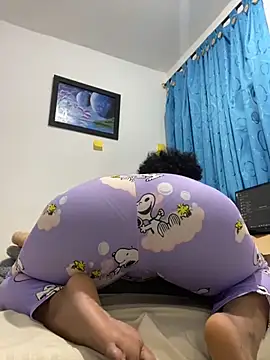 Snapshot of Rizos_hot_official chatting on 09.19.25 Rizos hot official online show from 09.19.25