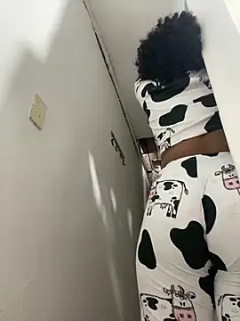 Snapshot of Rizos_hot_official chatting on 09.21.25 Rizos hot official online show from 09.21.25