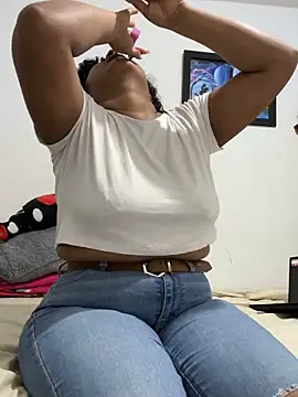 Snapshot of Rizos_hot_official chatting on 11.01.25 Rizos hot official online show from 11.01.25