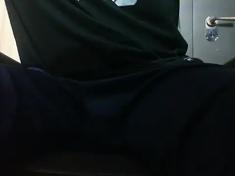 Snapshot of kiransai6 chatting on 10.23.25 kiransai6 online show from 10.23.25