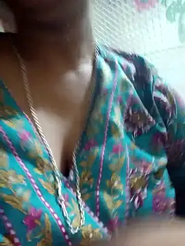 Snapshot of maskedlover321 chatting on 01.10.26 maskedlover321 online show from 01.10.26