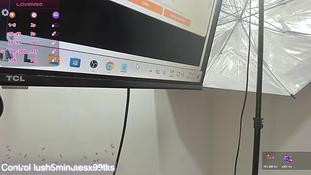 nina vixen online show from 10.28.25