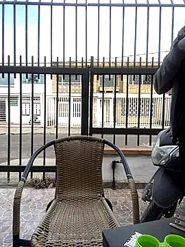 Snapshot of Jasmin_Pink chatting on 10.17.25 Jasmin Pink online show from 10.17.25