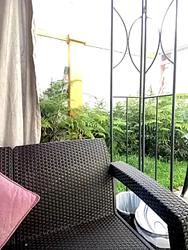 Snapshot of Jasmin_Pink chatting on 10.22.25 Jasmin Pink online show from 10.22.25