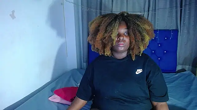 ebony NeighborMoans online show from 03.24.26