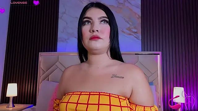 MiaaFarrel online show from 05.23.26
