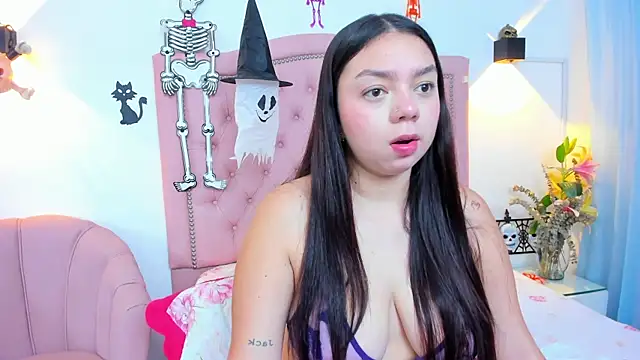 Ferzaya online show from 10.28.25