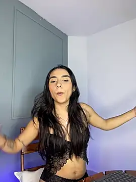 Zafira Montiel online show from 02.18.26