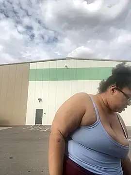 wishuhope4 online show from 10.10.25