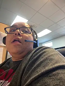 Snapshot of wishuhope4 chatting on 04.17.26 wishuhope4 online show from 04.17.26