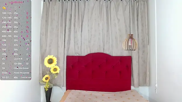 Snapshot of luisa__torres chatting on 01.17.26 luisa torres online show from 01.17.26