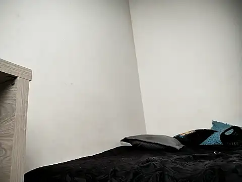 Snapshot of _yefez chatting on 10.02.25 yefez online show from 10.02.25