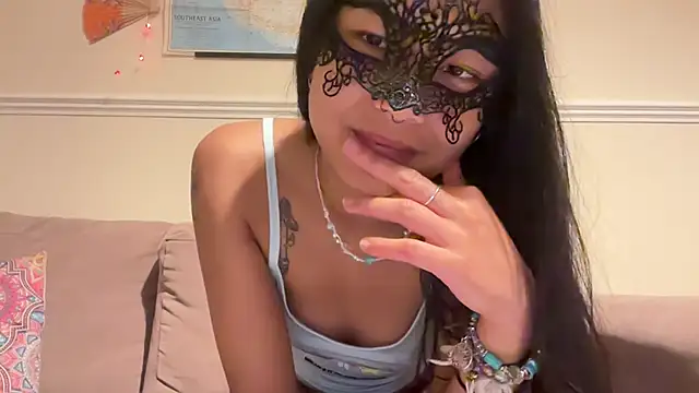 Snapshot of PixieDaisyy chatting on 11.27.25 PixieDaisyy online show from 11.27.25