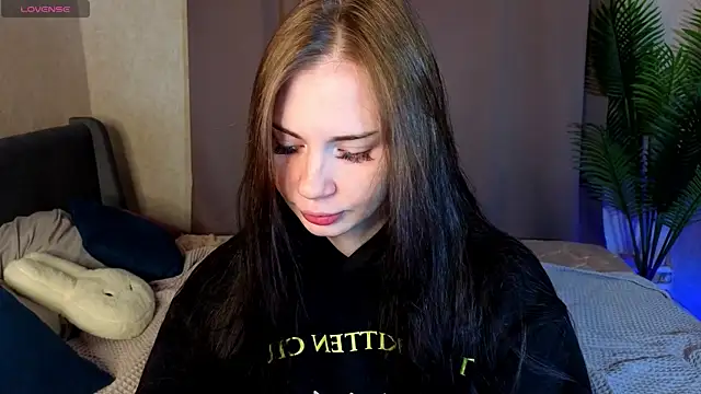 Snapshot of Jennie_Hunter chatting on 01.17.26 Jennie Hunter online show from 01.17.26