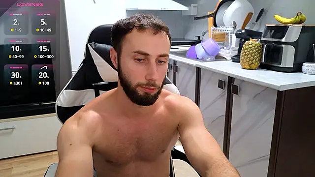Snapshot of RyanStorm_ chatting on 07.10.26 RyanStorm online show from 07.10.26