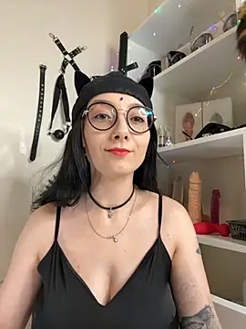 Jinhee Tiny online show from 10.02.25