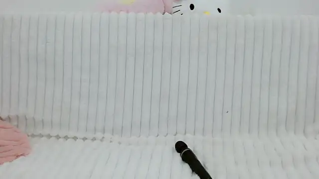 Snapshot of Emmahahaha17 chatting on 03.01.26 Emmahahaha17 online show from 03.01.26