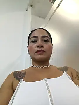 Snapshot of julieta_evanns1 chatting on 01.09.26 julieta evanns1 online show from 01.09.26