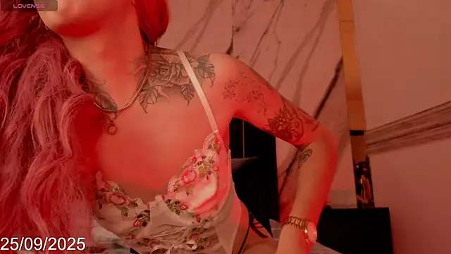 Isabella Haddad online show from 09.25.25