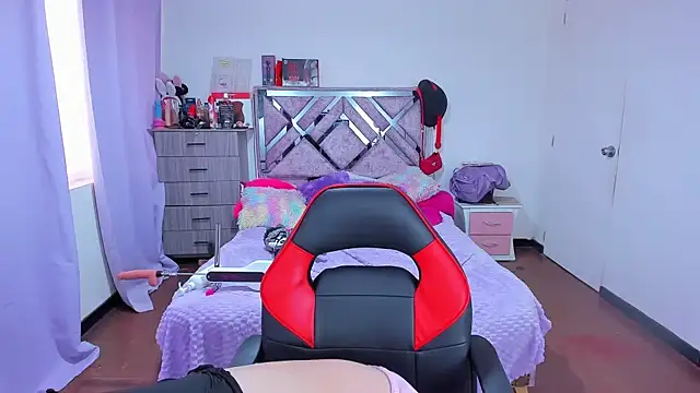 Snapshot of Luna_Analya chatting on 01.09.26 Luna Analya online show from 01.09.26