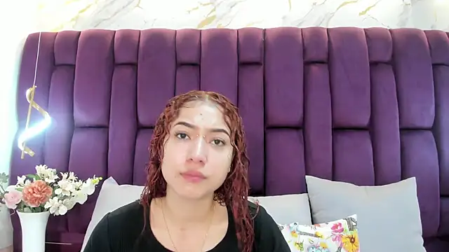 megannherrera online show from 10.09.25