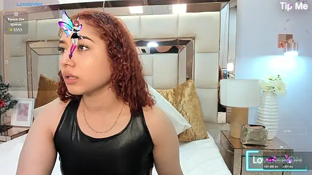 megannherrera online show from 12.05.25