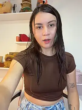 Snapshot of sofi_sweet_7 chatting on 05.27.26 sofi sweet 7 online show from 05.27.26