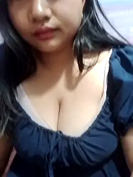 Snapshot of girl-babi chatting on 06.07.26 girl-babi online show from 06.07.26