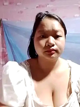 Snapshot of girl-babi chatting on 06.21.26 girl-babi online show from 06.21.26