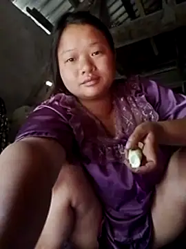 Snapshot of girl-babi chatting on 06.24.26 girl-babi online show from 06.24.26