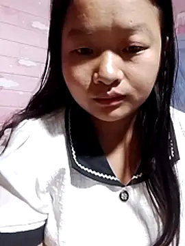 Snapshot of girl-babi chatting on 07.19.26 girl-babi online show from 07.19.26