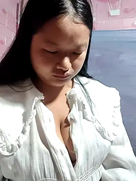 Snapshot of girl-babi chatting on 08.06.26 girl-babi online show from 08.06.26
