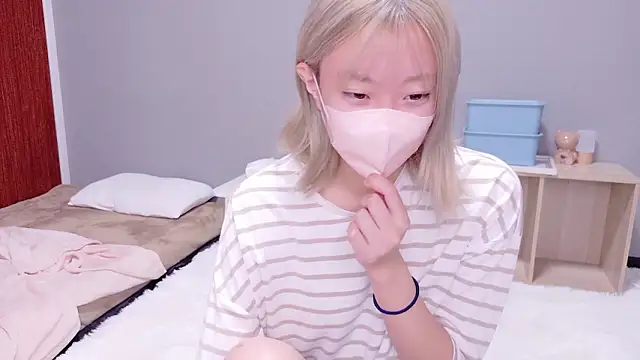 Nana  ch online show from 11.11.25