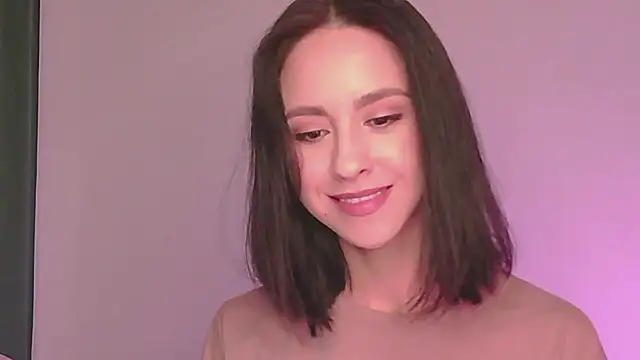 Snapshot of MiaSweetasHoney chatting on 09.24.25 MiaSweetasHoney online show from 09.24.25