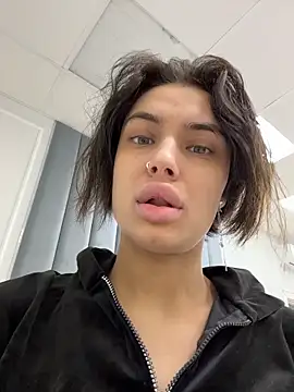 VioletAsh online show from 02.03.26