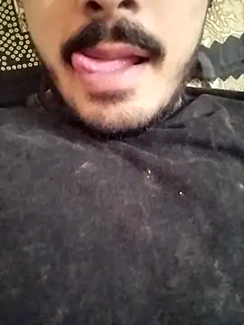 Snapshot of Hotyy_subhu chatting on 09.27.25 Hotyy subhu online show from 09.27.25