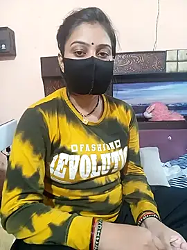 Snapshot of Priyanka_Pal chatting on 11.14.25 Priyanka Pal online show from 11.14.25