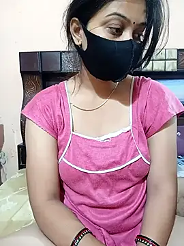 Snapshot of Priyanka_Pal chatting on 11.21.25 Priyanka Pal online show from 11.21.25