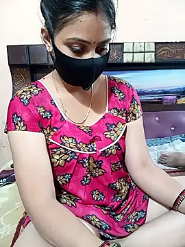 Snapshot of Priyanka_Pal chatting on 11.21.25 Priyanka Pal online show from 11.21.25