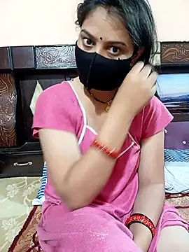 Snapshot of Priyanka_Pal chatting on 11.28.25 Priyanka Pal online show from 11.28.25