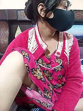 Snapshot of Priyanka_Pal chatting on 12.19.25 Priyanka Pal online show from 12.19.25