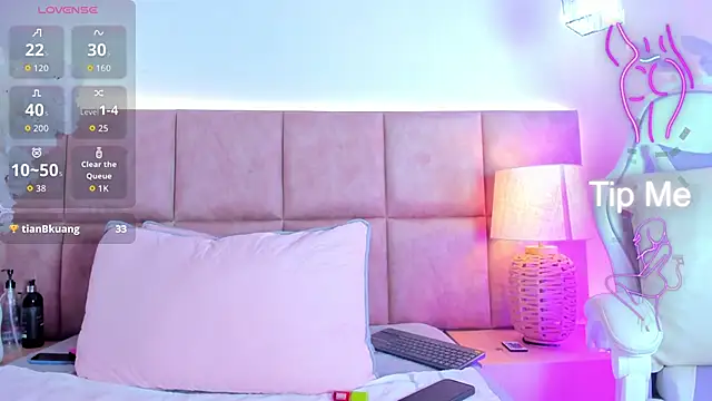 KatheMiler online show from 11.14.25