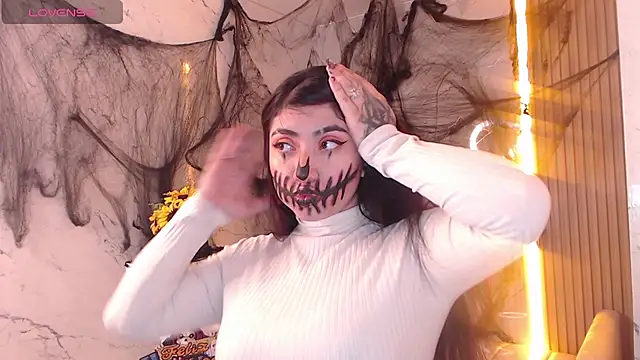 Snapshot of Sophia_tf chatting on 10.07.25 Sophia tf online show from 10.07.25