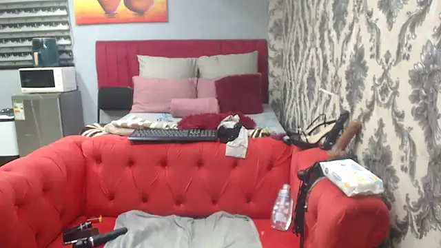 SweetPortableAmber online show from 07.08.26